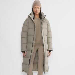 Aritzia The The Super Puff Long Coat - Modern Taupe